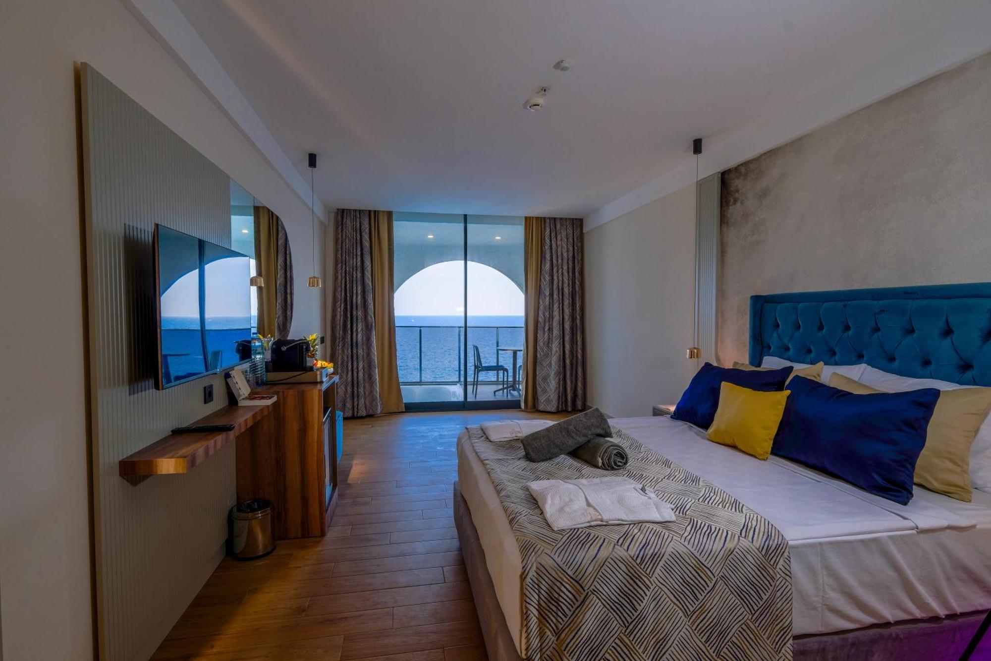 Ada Port Hotel Adults Only อลันยา ภายนอก รูปภาพ